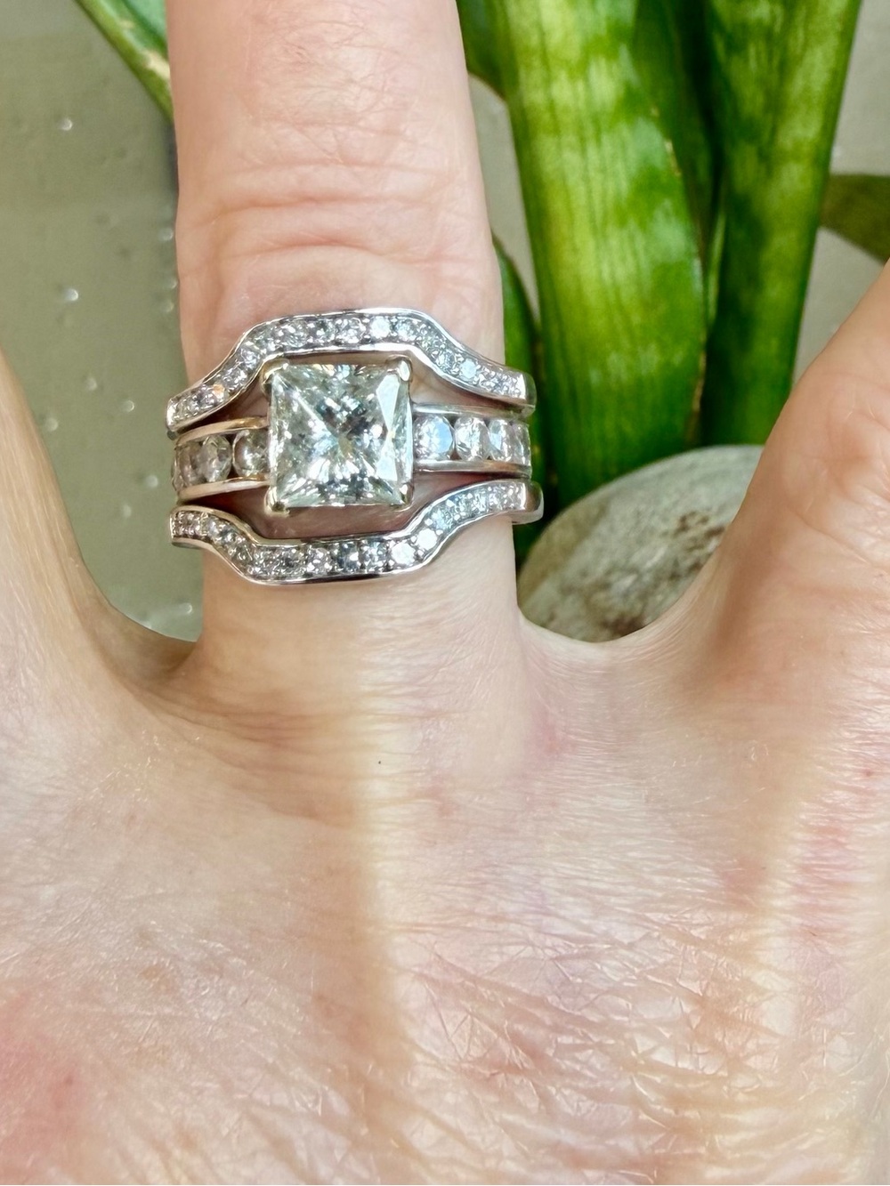 10 karat  gold and diamond bands